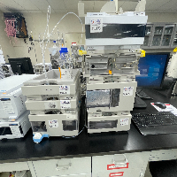 Agilent 1100 Series HPLC with DAD and Autosampler image 1